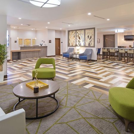 Best Western Green Oaks Inn La Vernia Экстерьер фото