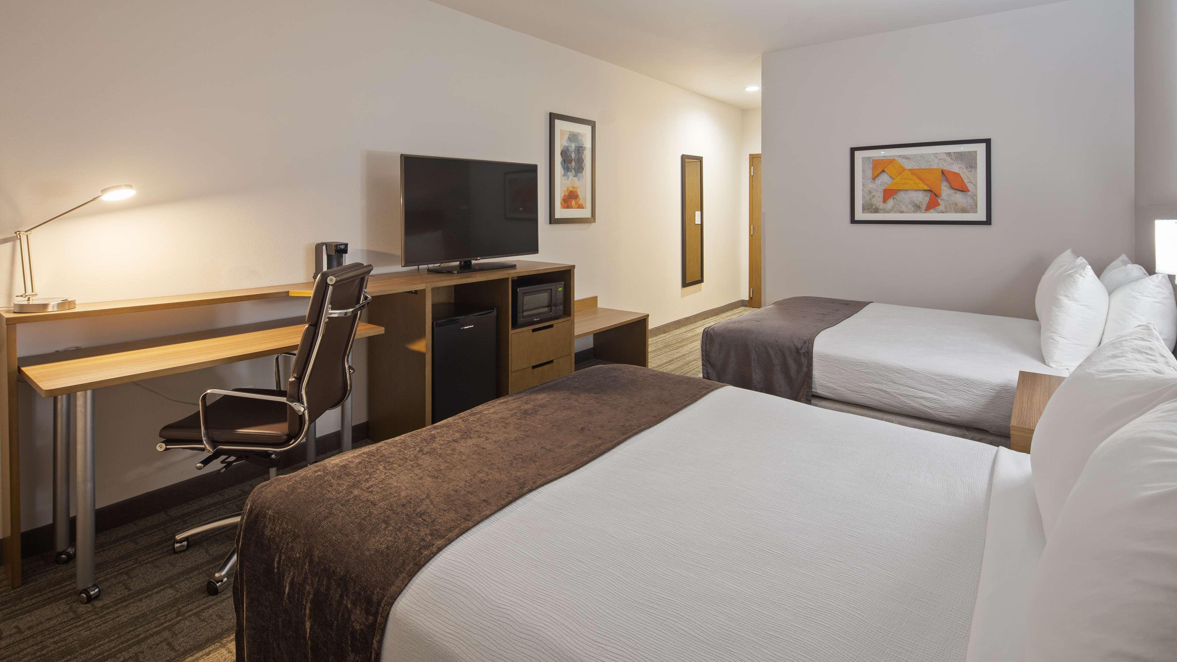 Best Western Green Oaks Inn La Vernia Экстерьер фото